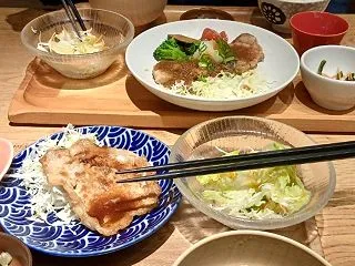 今日の食事は