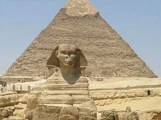 ギザのスフィンクス・ピラミッドビューホテ…