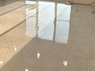 【一条工務店】石目調フローリングって傷つ…