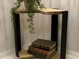 ちょうどいいコーナーシェルフ