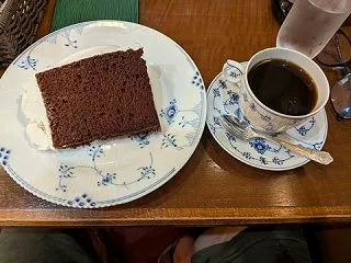 やっちゃった 新宿 タイムズスクエア カ…