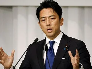 小泉進次郎氏が いのち・奥田芙美代議員に…
