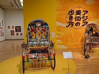 福岡アジア美術館と、福岡市赤煉瓦文化館へ…