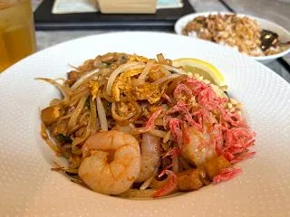 表参道のタイ料理ランチ「Ekamai Y…