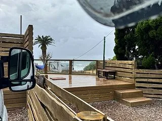 雨だー