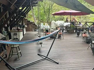 犬と通いたくなる御岳渓谷の森のカフェ。M…