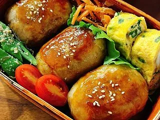 肉巻きおにぎり弁当☆