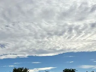 曇りのち晴れウォーキング