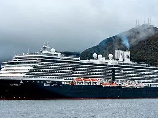 ”Hakodate Luxury Cru…