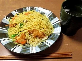 「シンガポール ビーフン」と言う食べ物に…