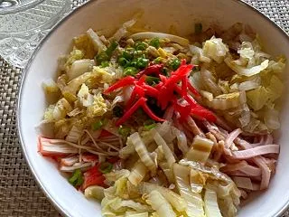 季節ハズレの冷やし中華と冷蔵冷凍庫の整理