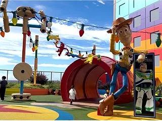 ディズニーリゾートへの旅【3日め】トイス…