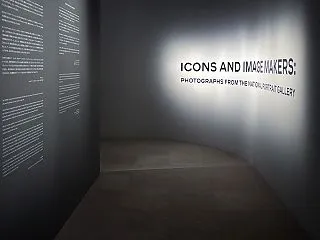 写真展 シャネルNexusホール ナショ…