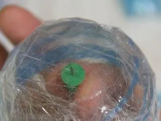 『ティッシュとセロテープで、風鈴を作る♪…