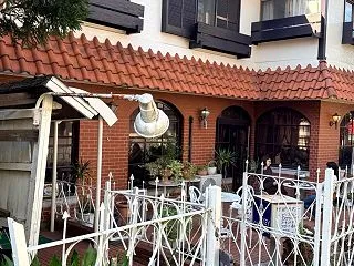 小田急 東海大学前駅・喫茶 ルヴェランス…