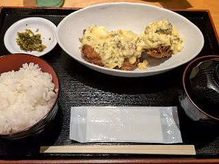 あいらしか「チキン南蛮定食」