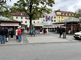 ■ミュンヘン市内観光 市場