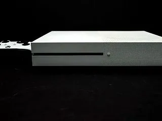 ポケットに入るXBOXのゲーム用コントロ…