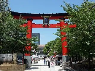 門前仲町で楽しむ 深川宿富岡八幡店さん。