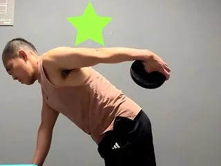【筋トレ初心者】二の腕を細くするシンプル…
