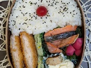 急ぎです〜夫のお弁当742