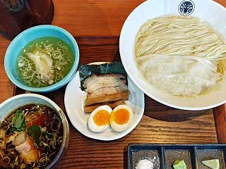 らぁ麺 とうひち＠京都市 「特製鶏醤油つ…