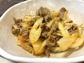 26/10/21 牛肉とセロリのキムチ炒…