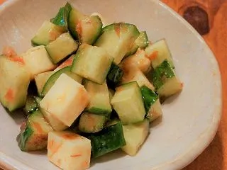 キュウリとチーズのおかかあえ