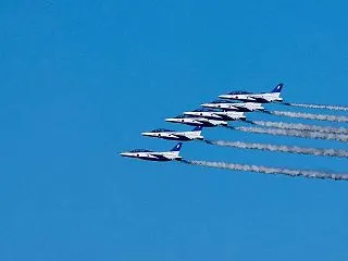 鴻巣の空を舞うブルーインパルス・・・その…