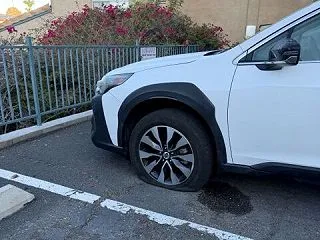 朝イチからパンク修理