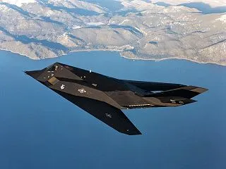公開から３０年『エグゼクティブ・デシジョ…