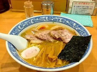 中華そば 青葉 エキア志木店  新座市