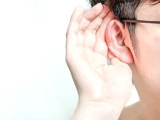 【突発性難聴は首こりが原因？】耳の聴こえ…