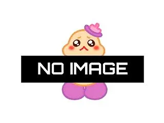 《パンチラ動画》昼休みのキャンギャルのパ…