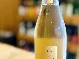にいだしぜんしゅ 純米原酒 オーク樽貯蔵