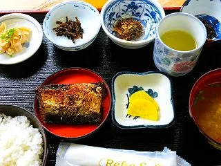 北海道利尻島「オタトマリ沼」土産店「利尻…