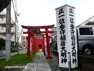 養蚕の神様として崇められている「谷口山野…