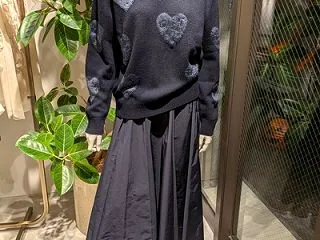 ハート柄ニットのダークカラー🧶