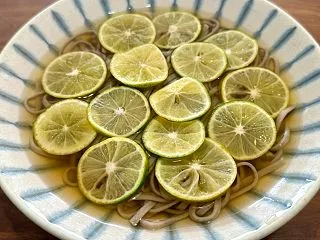 昨日からのリクエストは、すだち蕎麦でした…