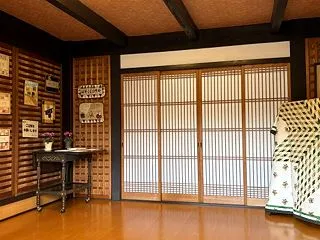 作品展の飾り付け