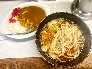 大和屋（中延）カレーセット〔細うどん〕