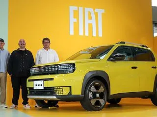 フィアット グランデ パンダ発表会