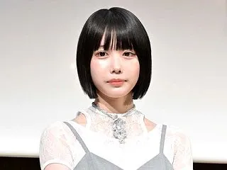 【画像】あのちゃん、空港でのまさかの姿に…