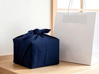 手土産 渡し方 マナー