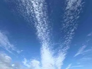 筋状鱗雲