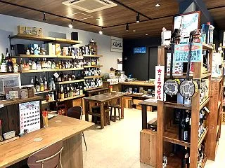 豊岡市街地にできた素敵な「各打ち」の酒屋…