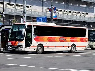 帝産観光バス / なにわ230う 500…