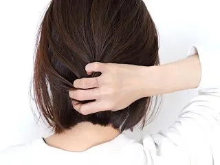 寒暖差で首こりがひどくなるのはなぜ？原因…