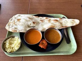 久しぶりにカレー食ってきた