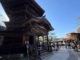 さざえ堂